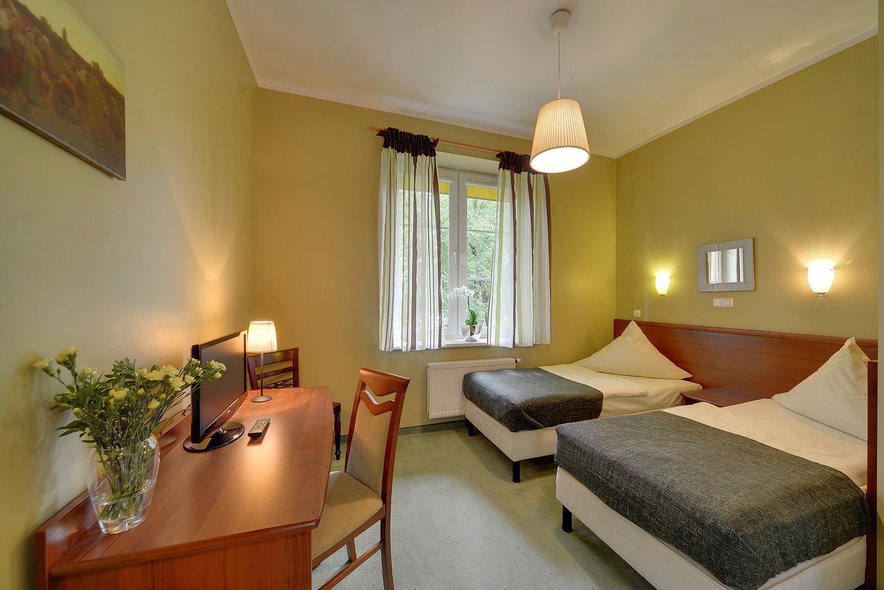Hotel Belweder - Przy Hotelu Golebiewski Karpacz Exterior photo
